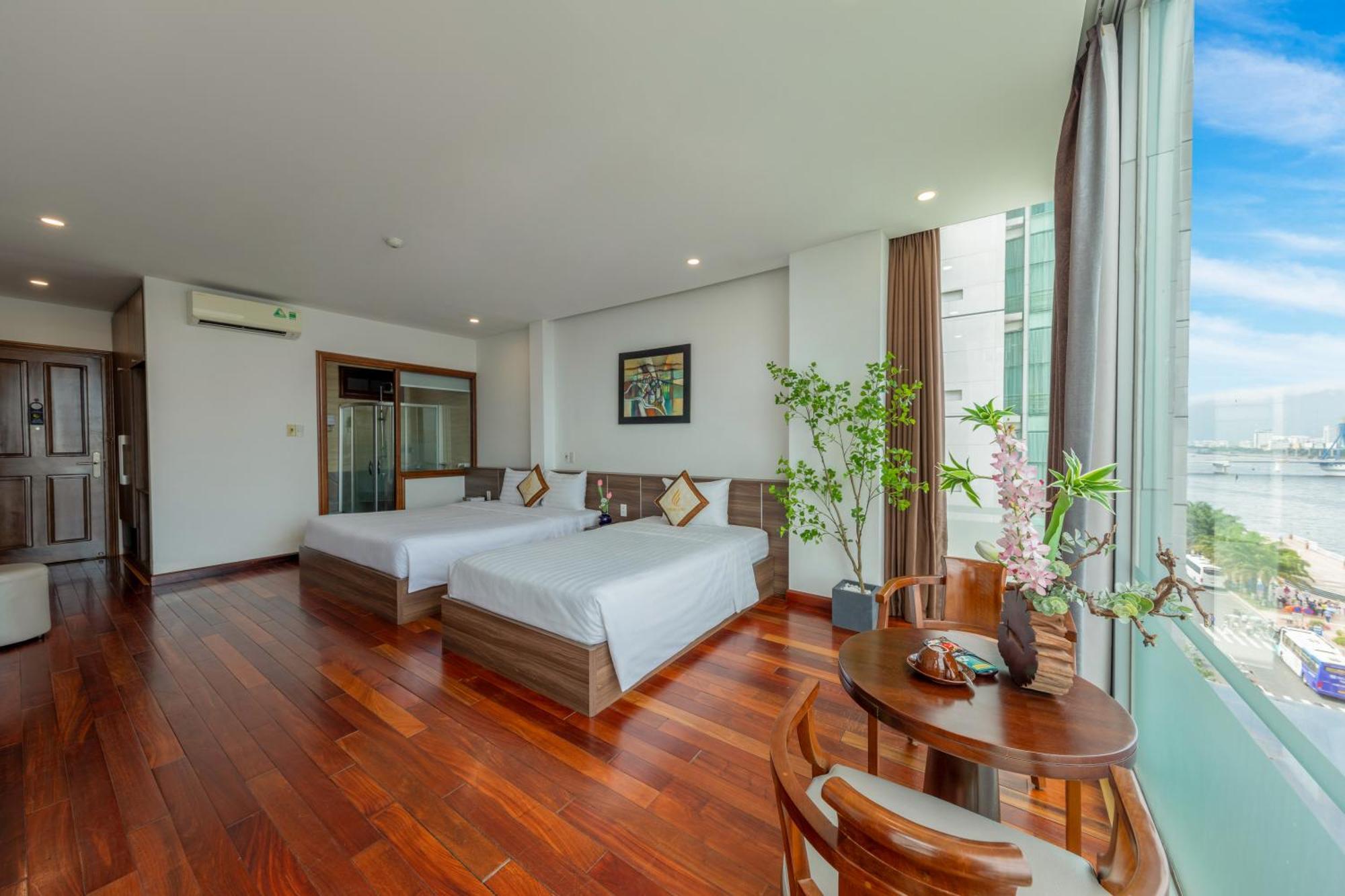 Hoang Linh Riverside Hotel Danang Exterior foto